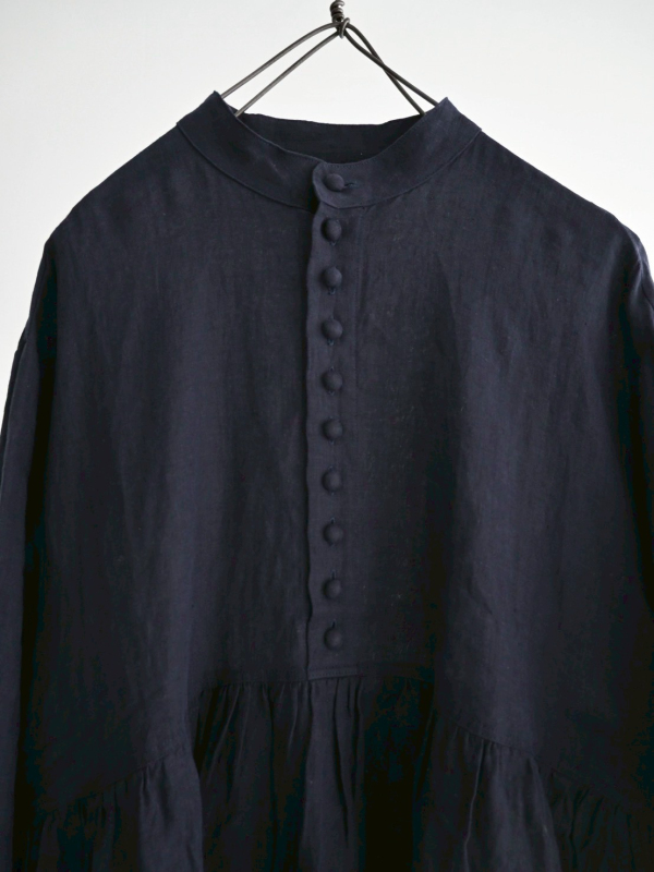 ICHI Antiquités  麻料小立領半開襟洋裝