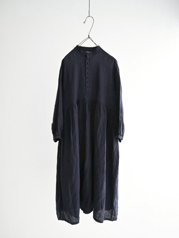 ICHI Antiquités  麻料小立領半開襟洋裝