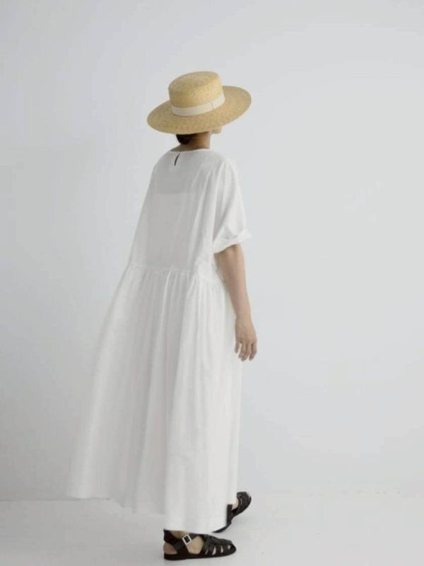 圓領棉質抓皺洋裝