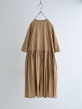 排釦開襟抓皺洋裝