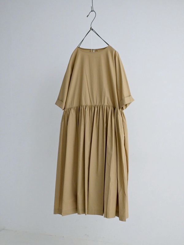 圓領棉質抓皺洋裝