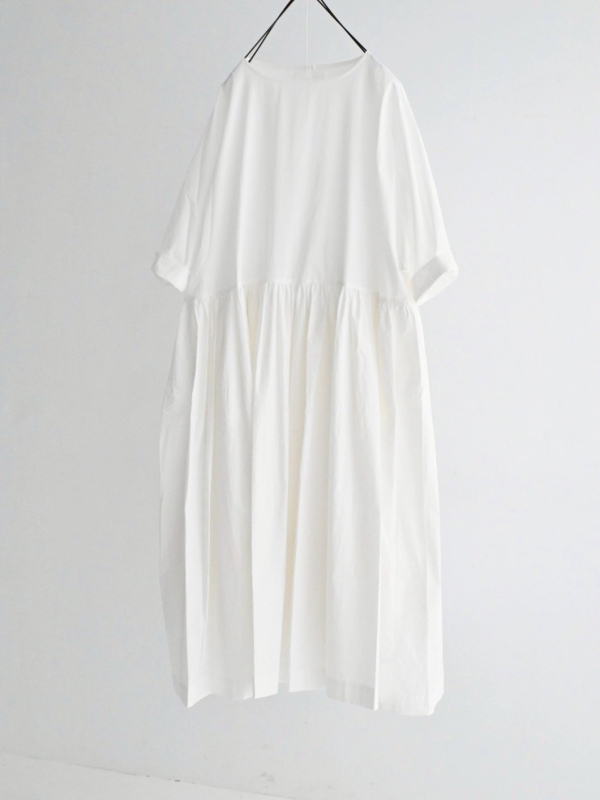 圓領棉質抓皺洋裝