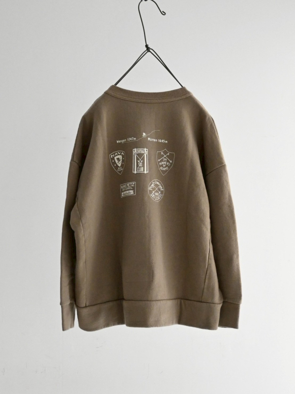 快晴堂 SKI VACATION 落肩運動上衣